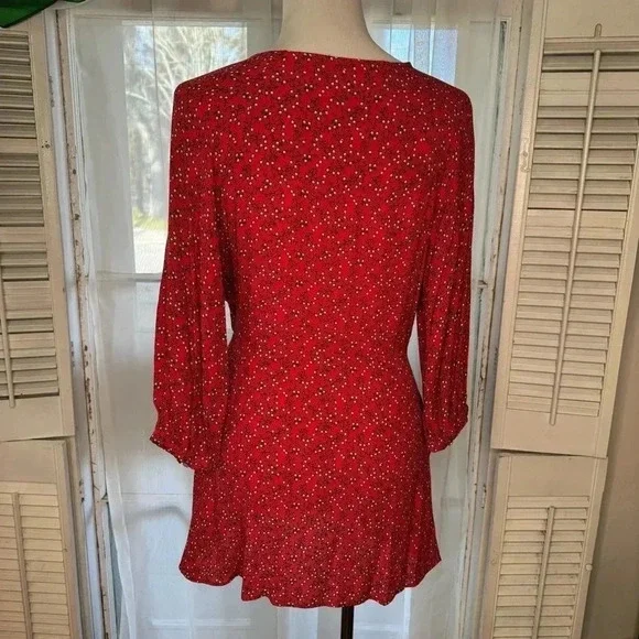 Free People Clara Floral Mini Tunic Dress in red ditsy floral print - Picture 4 of 10